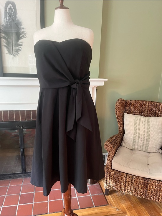 Eloquii Dresses & Skirts - ELOQUII Convertible Strapless Fit-and-Flare Cocktail Dress | Size 20